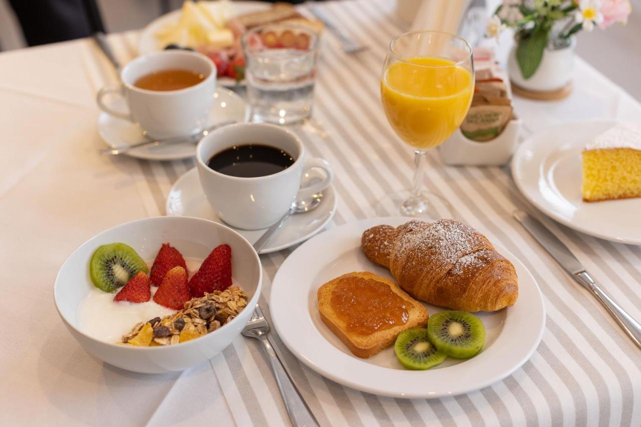 La Mimosa Lazise Hotel Eksteriør billede